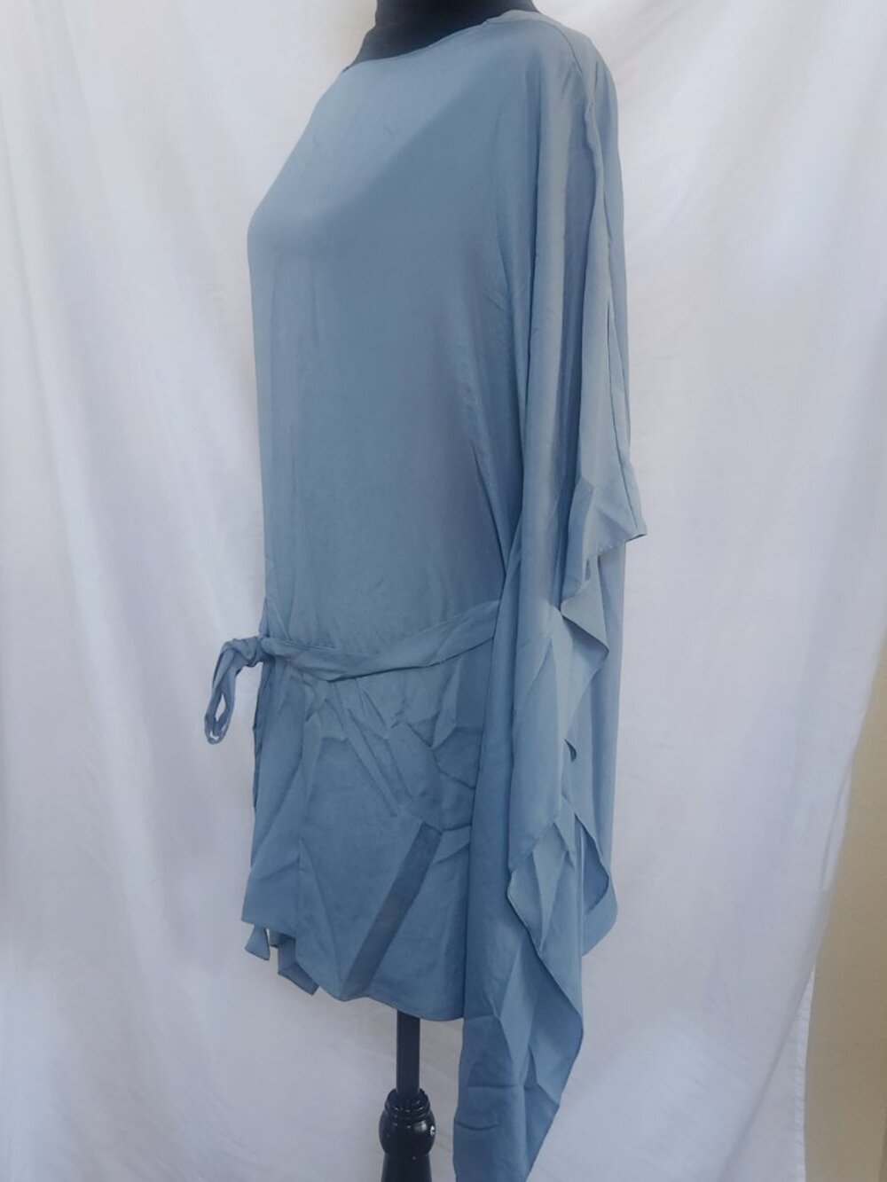 BCBG tunic top light blue, tie front, S, XS